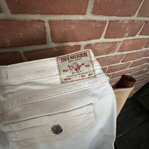 True Religion White Mid Rise Super Skinny Size 31 Halle Jeans